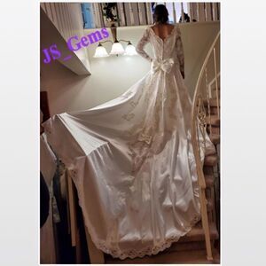 Vintage 70s Wedding Dress Womens White Train Formal Bow Lace Tule Sequences Zip
